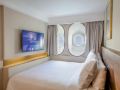 queen-elizabeth-2-hotel