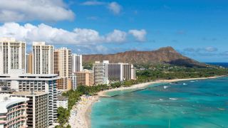 hyatt-regency-waikiki-beach-resort-and-spa