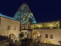 mithra-cave-hotel