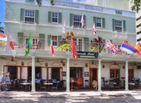 Riverside Hotel