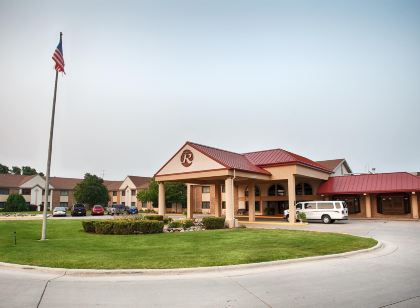 Best Western Plus Ramkota Hotel