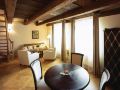 hotel-residence-green-lobster