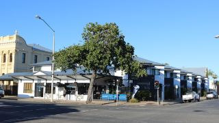 coffee-house-apartment-motel