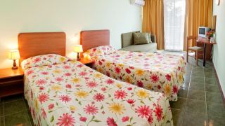 hotel-malibu