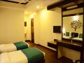 oyo-1216-hotel-new-white-house