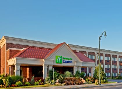 Rockville Centre Hotel - JFK Airport