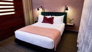 fairlane-hotel