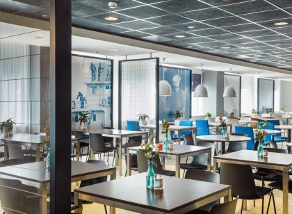 Holiday Inn Express Rotterdam - Central Station