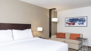 delta-hotels-kalamazoo-conference-center