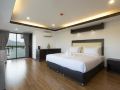 initial-hua-hin