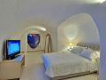 suites-of-the-gods-cave-spa