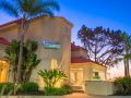 hilton-san-diego-airport-harbor-island