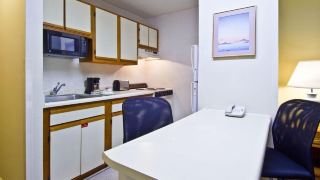 extended-stay-america-premier-suites-seattle-bellevue-downtown