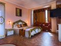 sm-royal-hotel