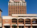 hampton-inn-st-louis-at-the-arch