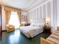hotel-jolanda