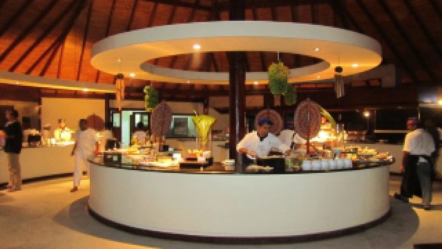 robinson-club-maldives