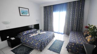 cyclamens-hotel-mechmoum