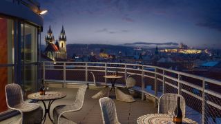hotel-astoria