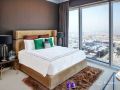 dream-inn-48-burj-gate-luxury-homes