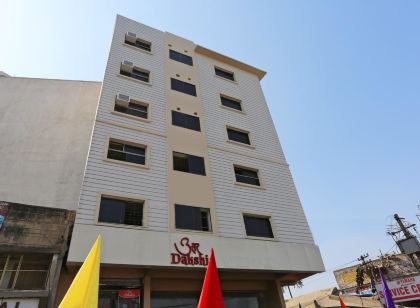 OYO 11549 Crystal Inn