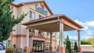 comfort-inn-and-suites-airport-reno