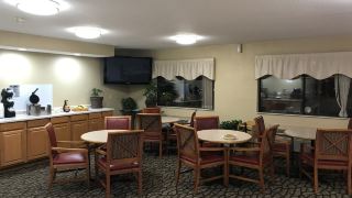american-inn-cedar-rapids-south