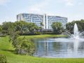 renaissance-orlando-airport-hotel