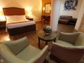 eon-centennial-plaza-hotel