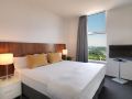 adina-apartment-hotel-melbourne-on-flinders