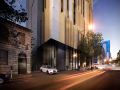 apartments-of-melbourne-empire-cbd-on-elizabeth