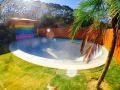 guest-house-pumping-surf