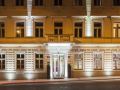 red-and-blue-design-hotel-prague