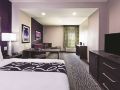 la-quinta-by-wyndham-college-station-south