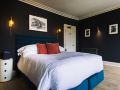 the-porterhouse-grill-and-rooms