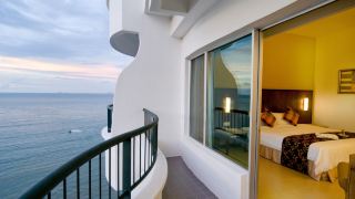 flamingo-hotel-by-the-beach-penang