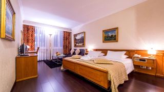 hotel-century