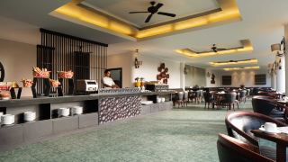 white-rose-kuta-resort-villas-and-spa
