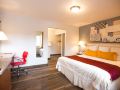 ramada-by-wyndham-near-seaworld-mission-beach