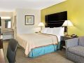 howard-johnson-by-wyndham-houston-downtown