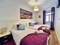 train-lisbon-hostel