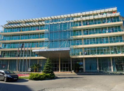Ivana Palace Hotel - Free Parking