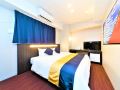 kuromon-crystal-hotel
