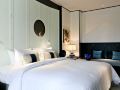 hotel-des-artists-ping-silhouette