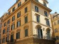 hotel-tritone