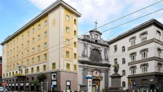 hotel-naples