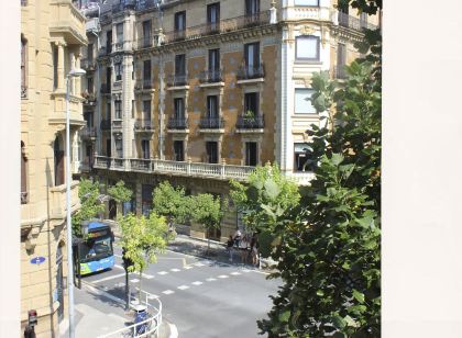 ア ルーム イン ザ シティ