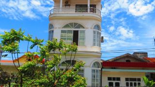 nam-long-hotel
