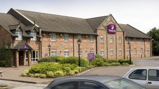 premier-inn-manchester-sale