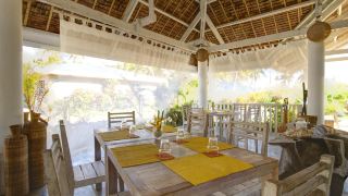 momo-beach-house